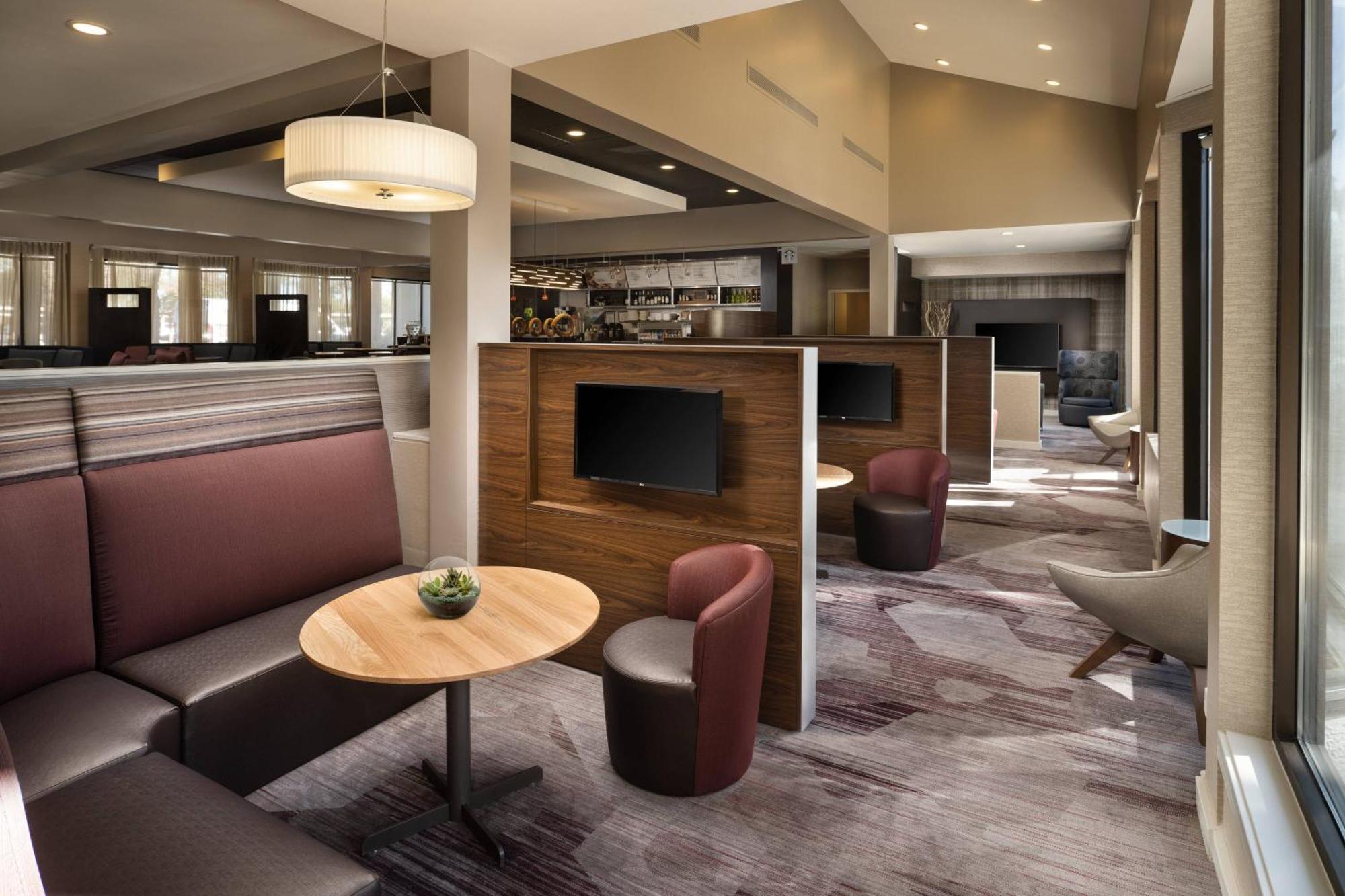 Courtyard By Marriott Phoenix Меса Екстериор снимка