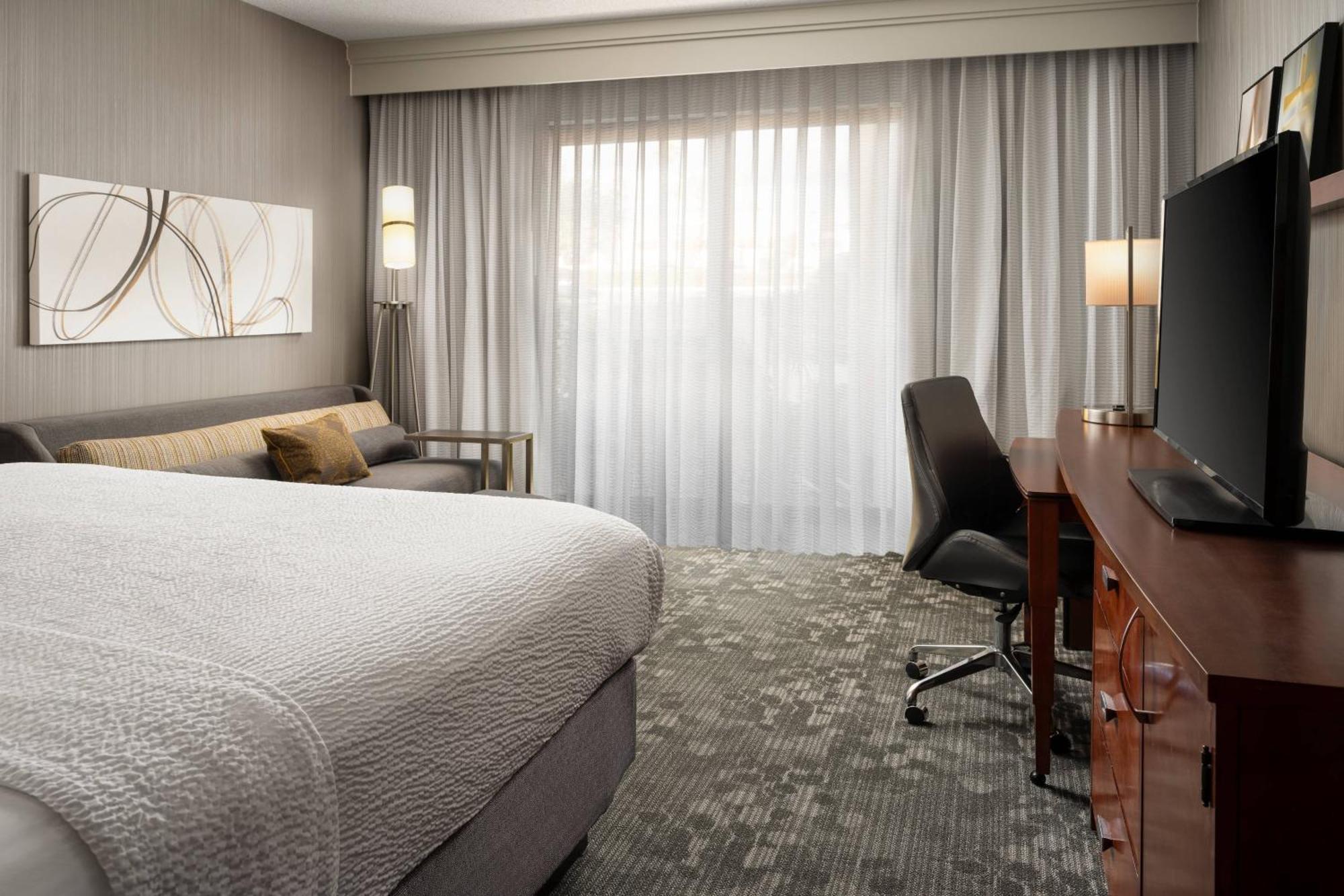 Courtyard By Marriott Phoenix Меса Екстериор снимка