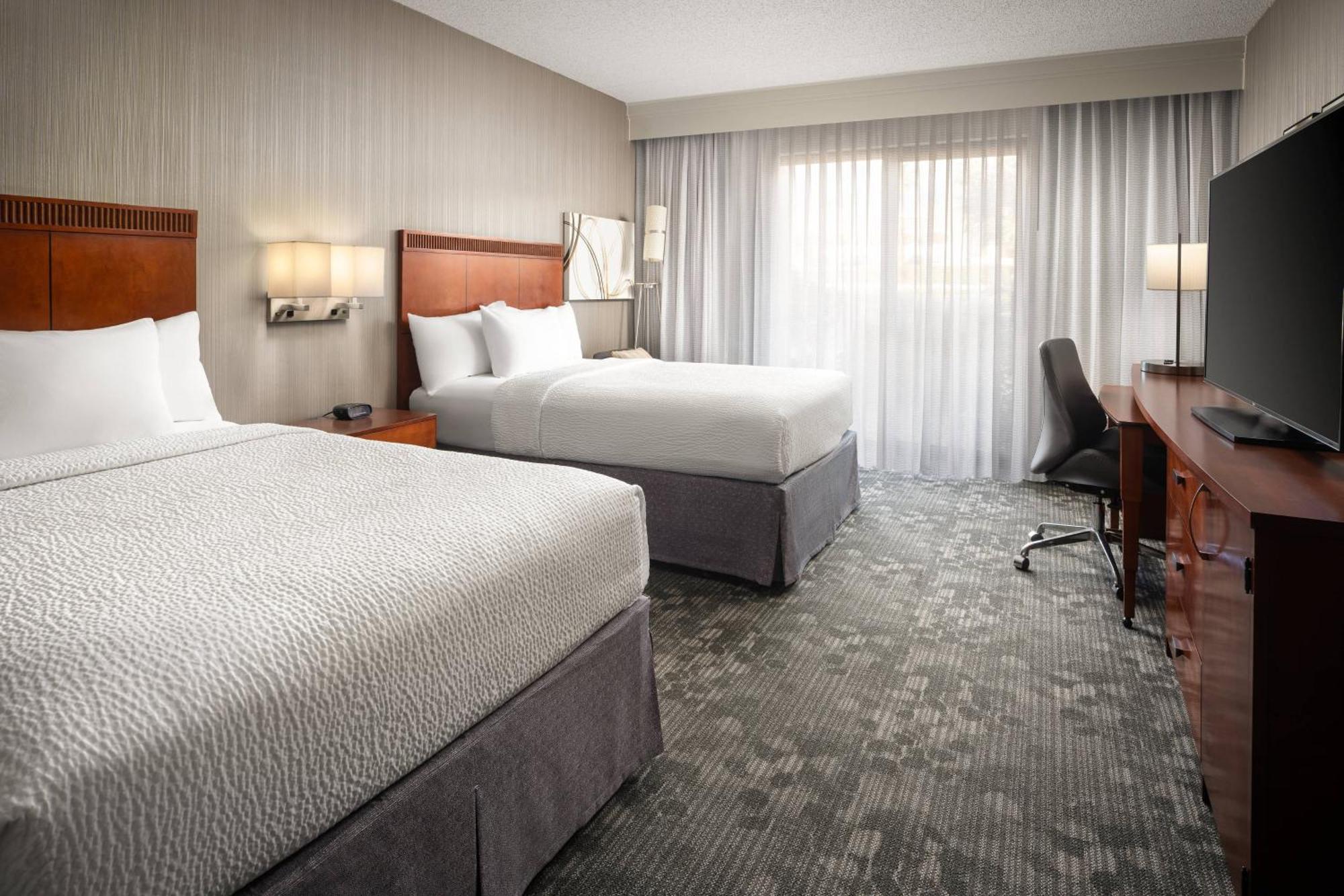 Courtyard By Marriott Phoenix Меса Екстериор снимка